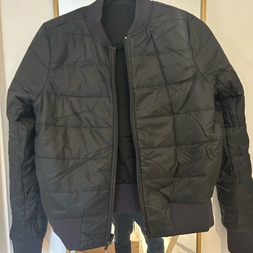 Lululemon Women’s Reversible Bomber Black Jacket New Size 6 Small Medium W Tags